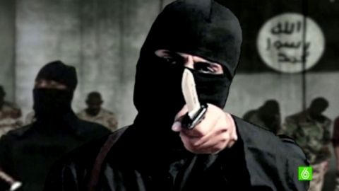 Terrorista de ISIS amenazando