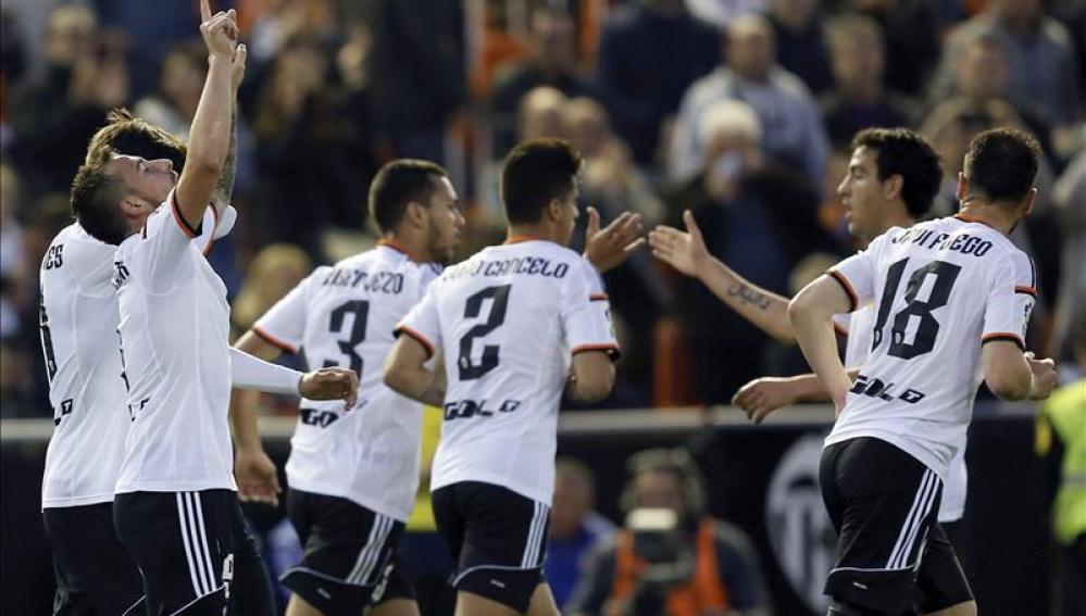El Valencia gana al Levante en el derbi