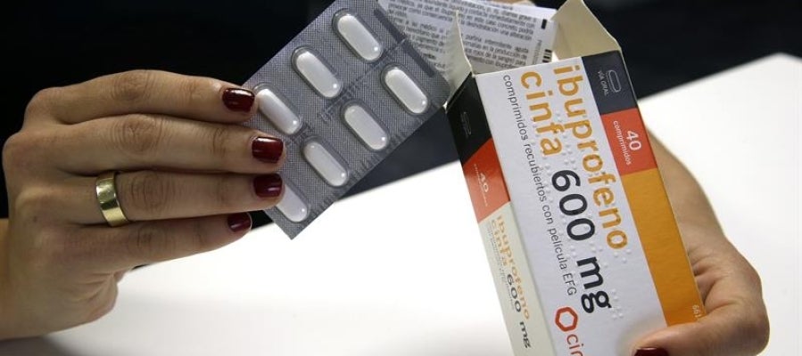 Caja de ibuprofeno Caja de ibuprofeno