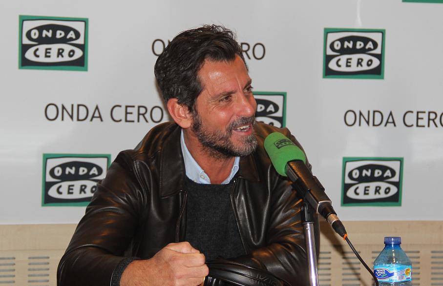 Quique Sánchez Flores: "Simeone está de sobra preparado para entrenar en la Premier" Quique Sánchez Flores: "Simeone está de sobra preparado para entrenar en la Premier"