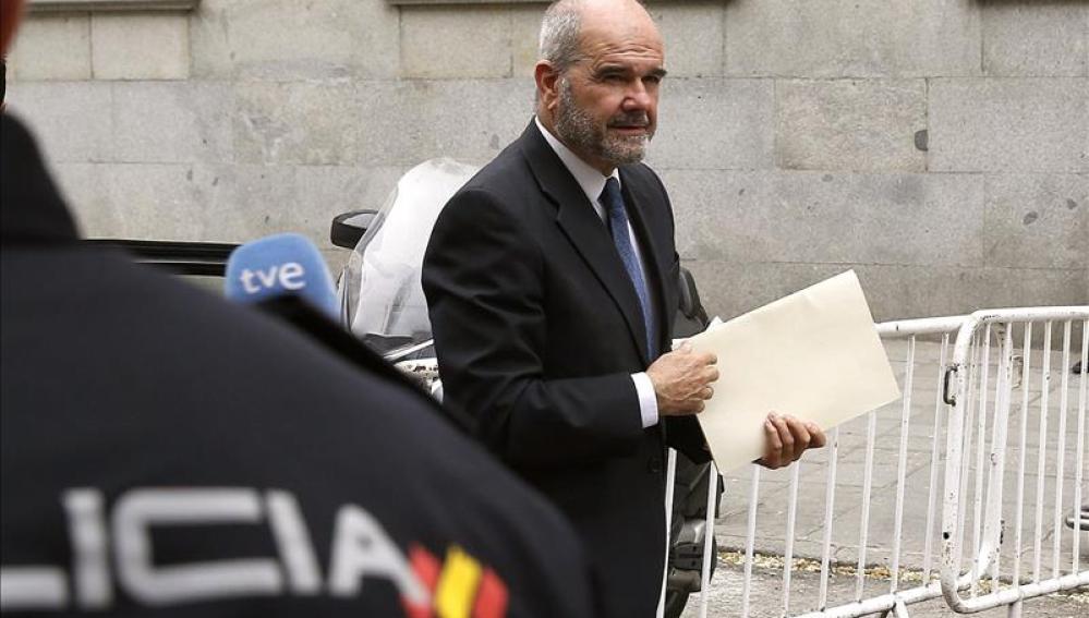 Manuel Chaves llega al Tribunal Supremo para declarar en el caso ERE