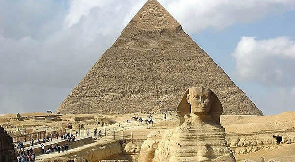 Daesh destruye el templo de Nabu en Irak y amenaza con volar las pirámides de Giza Daesh destruye el templo de Nabu en Irak y amenaza con volar las pirámides de Giza
