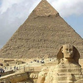 Esfinge y Pirámide de Giza - El Cairo