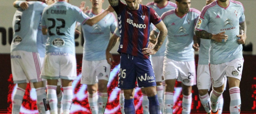 Los jugadores del Celta festejan un gol ante Lillo Los jugadores del Celta festejan un gol ante Lillo