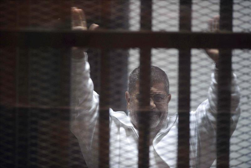 El expresidente egipcio Mohamed Mursi, condenado a muerte por la huida de prisión de 2011 El expresidente egipcio Mohamed Mursi, condenado a muerte por la huida de prisión de 2011