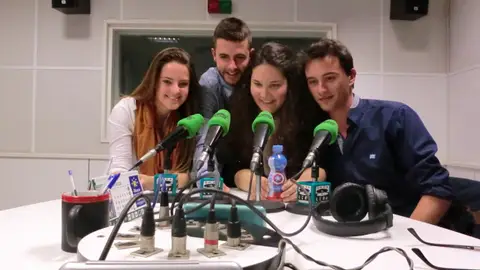 Estudiantes del programa E2 Estudiantes del programa E2