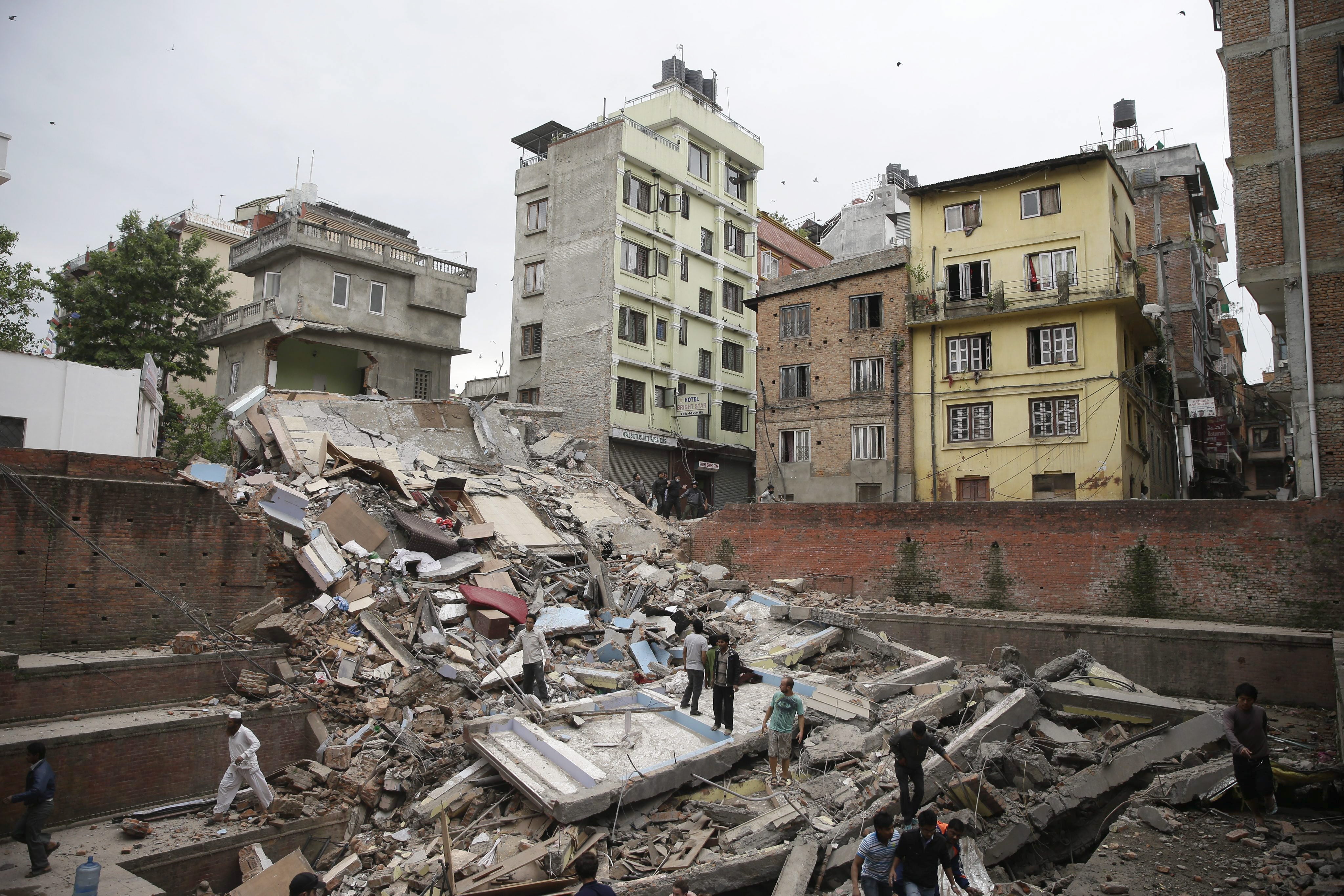 España enviará 30 toneladas de ayuda de emergencia a Nepal España enviará 30 toneladas de ayuda de emergencia a Nepal