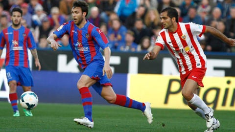 V&iacute;ctor Casades&uacute;s