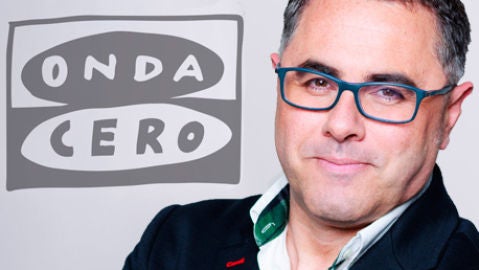 Jos&eacute; Luis Salas, presentador de No son horas