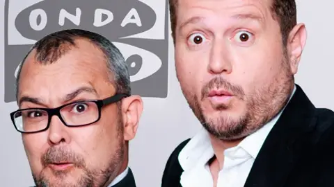 El Monaguillo y Arturo González, Itunes Sergio Fernández 'El Monaguillo' y Arturo González Campos, presentadores de La Parroquia