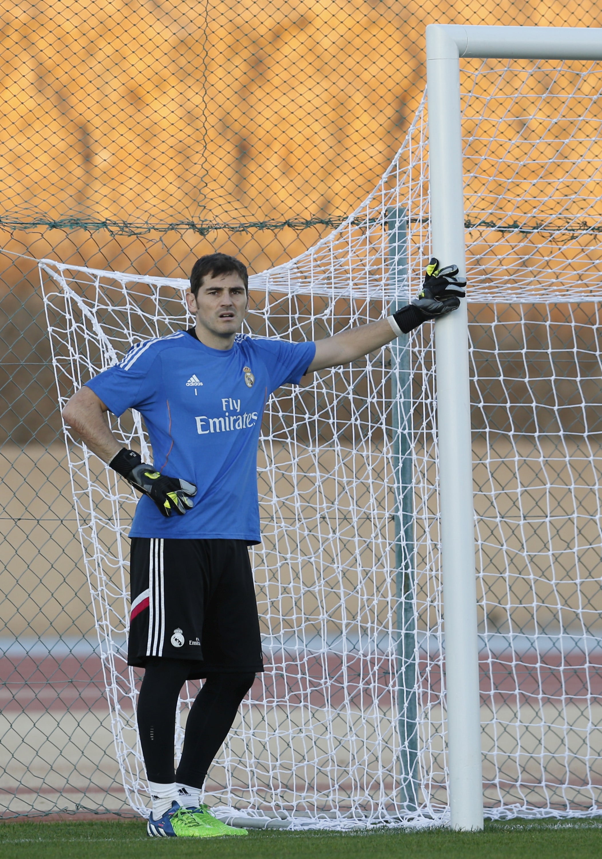Félix José Casillas: "El Oporto quiere rescatar a Casillas" Félix José Casillas: "El Oporto quiere rescatar a Casillas"