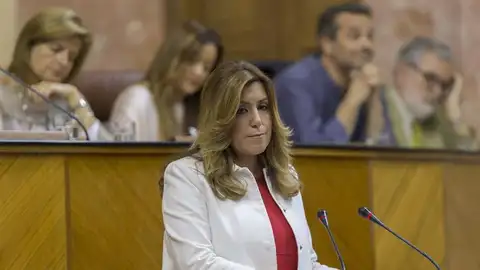 Susana Díaz en el debate de investidura Susana Díaz en el debate de investidura