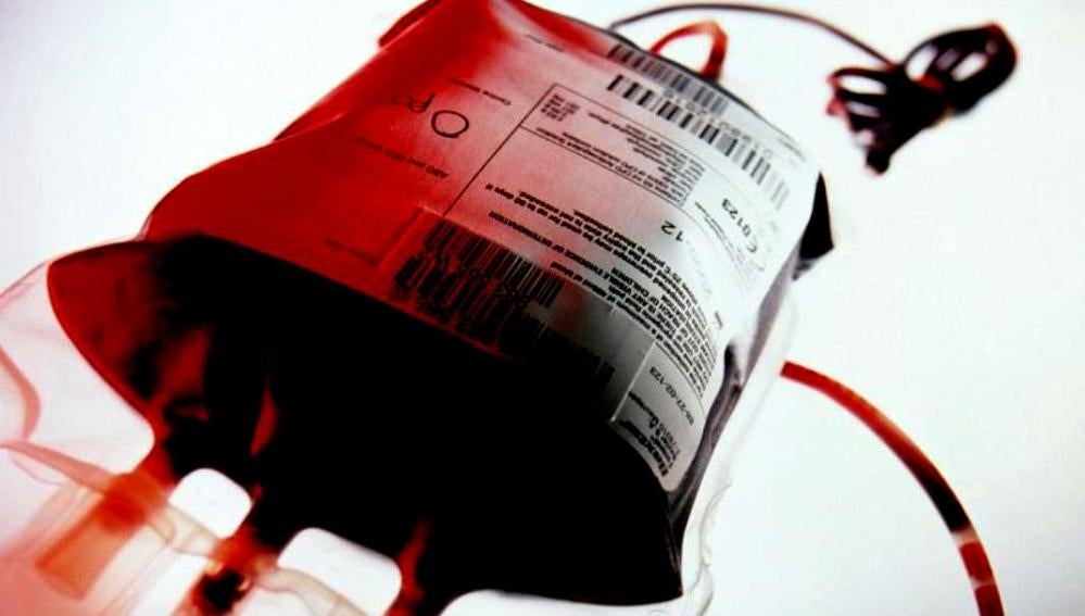 Una bolsa de plasma sanguineo