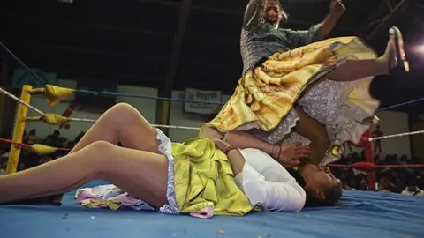Cholitas luchadoras bolivianas Cholitas luchadoras bolivianas