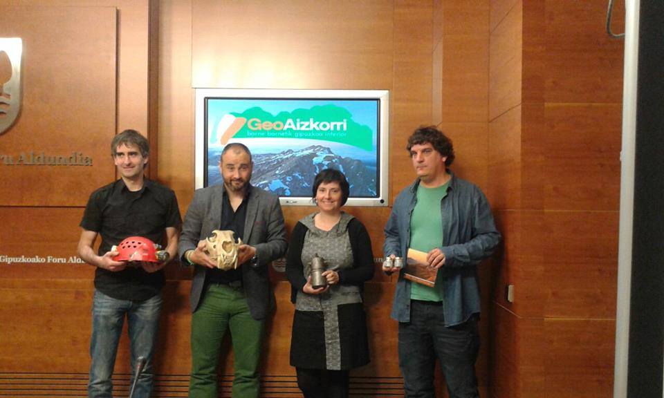 Gipuzkoa en la onda con Eduardo Yañez. Gipuzkoa en la onda con Eduardo Yañez.