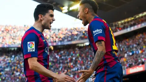 Bartra y Neymar celebran el gol Bartra y Neymar celebran el gol
