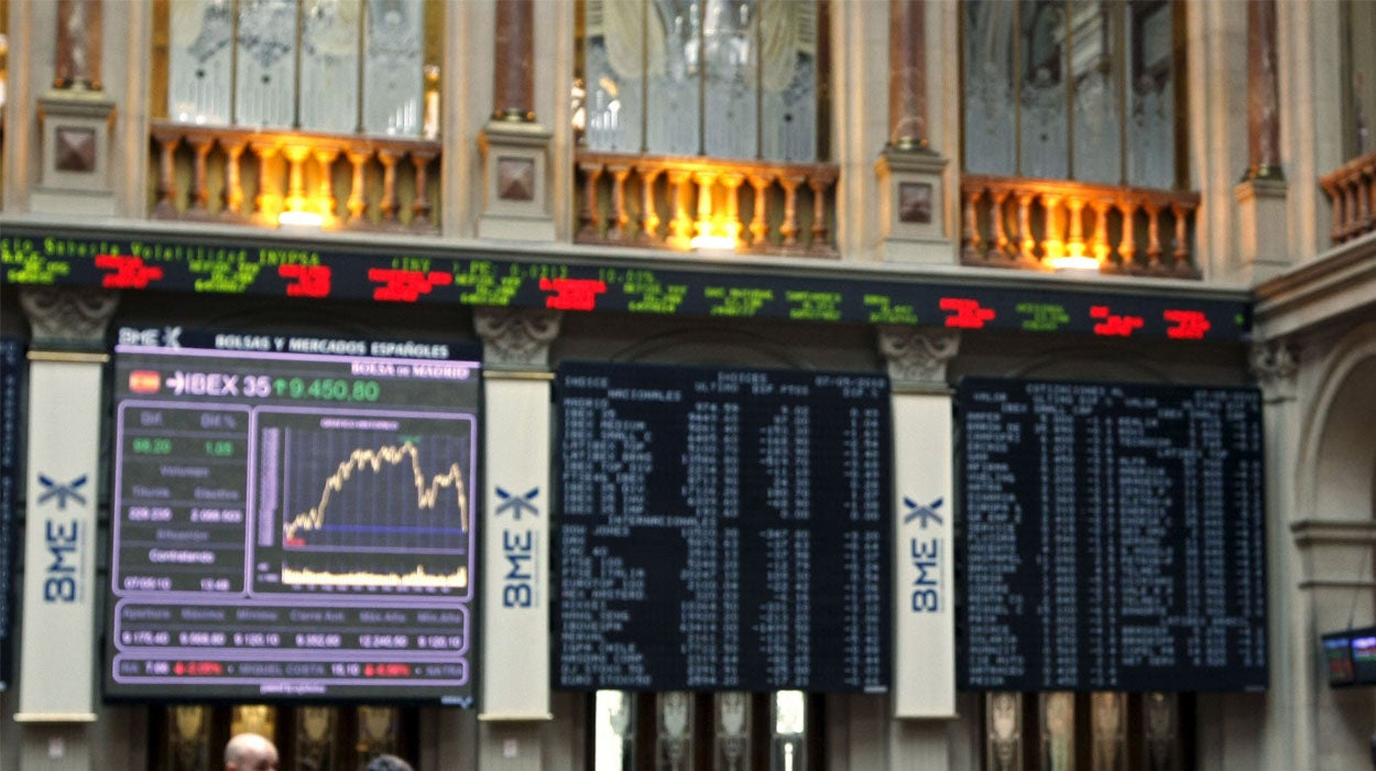 El IBEX 35 pierde el 0,51% afectado por la caída del petróleo y la banca El IBEX 35 pierde el 0,51% afectado por la caída del petróleo y la banca