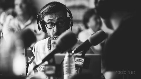 Juli&aacute;n Vigara, conductor del espacio Murcia en la Onda de Onda Cero