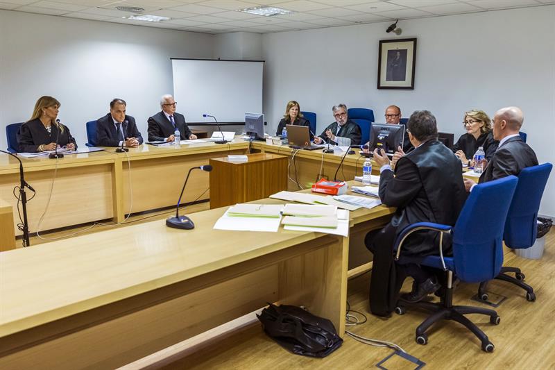 La Audiencia Nacional suspende la huelga y habrá fútbol en las dos próximas jornadas La Audiencia Nacional suspende la huelga y habrá fútbol en las dos próximas jornadas