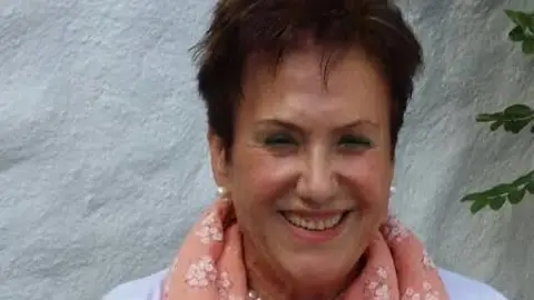 Ofelia, candidata de Ciudadanos a la Alcaldía de Hinojosos Ofelia, candidata de Ciudadanos a la Alcaldía de Hinojosos