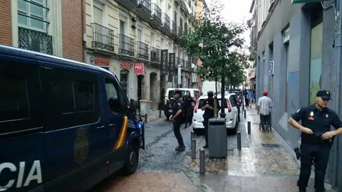 Imagen del desalojo del Patio Maravillas Imagen del desalojo del Patio Maravillas