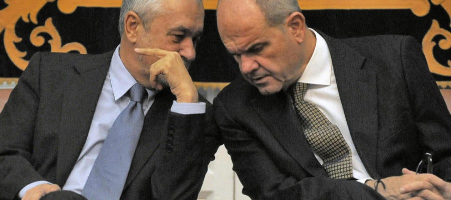 Los expresidentes de la Junta de Andalucía, Chaves y Griñán Los expresidentes de la Junta de Andalucía, Chaves y Griñán
