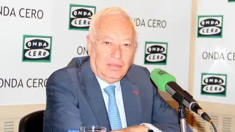 El Ministro de Exteriores, José Manuel García Margallo, en una entrevista en Onda Cero El Ministro de Exteriores, José Manuel García Margallo, en una entrevista en Onda Cero