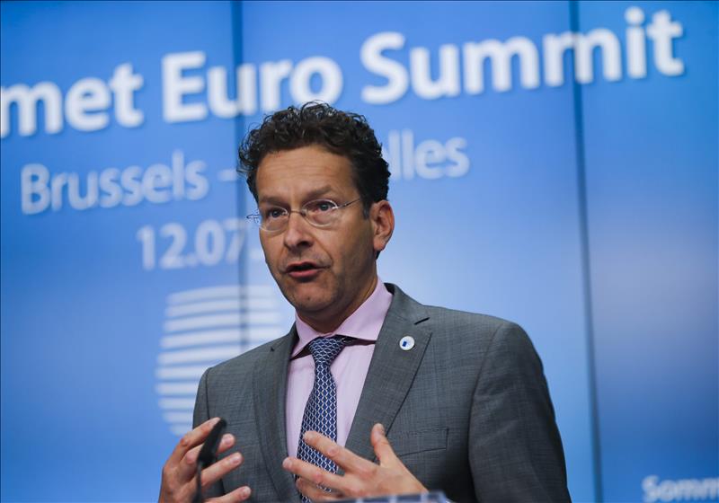 Dijsselbloem espera que las decisiones sobre el alivio de la deuda griega se produzcan en mayo Dijsselbloem espera que las decisiones sobre el alivio de la deuda griega se produzcan en mayo
