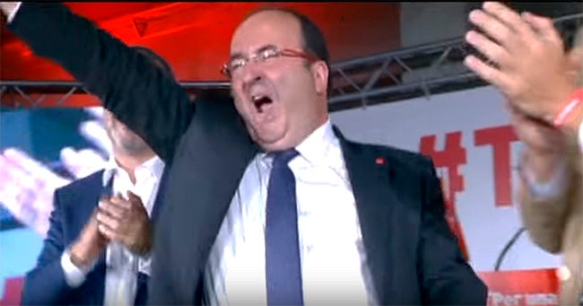 Rubén Amón indulta a Miquel Iceta: "No, no le detengáis ahora, que ha empezado el baile" Rubén Amón indulta a Miquel Iceta: "No, no le detengáis ahora, que ha empezado el baile"