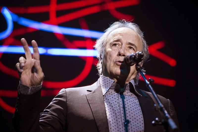 Serrat asegura que el 'procés' está en un "callejón sin salida" y que es la "feria del disparate" Serrat asegura que el 'procés' está en un "callejón sin salida" y que es la "feria del disparate"