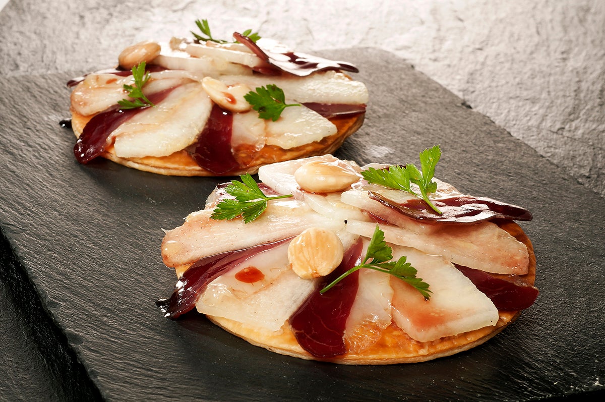 Persona física y un señor de Murcia: ¿El melón con jamón es primero o postre? Persona física y un señor de Murcia: ¿El melón con jamón es primero o postre?