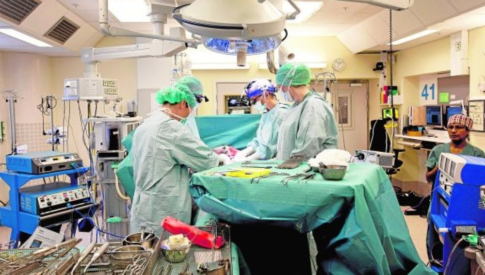 Intervención de un trasplante de útero en Suecia