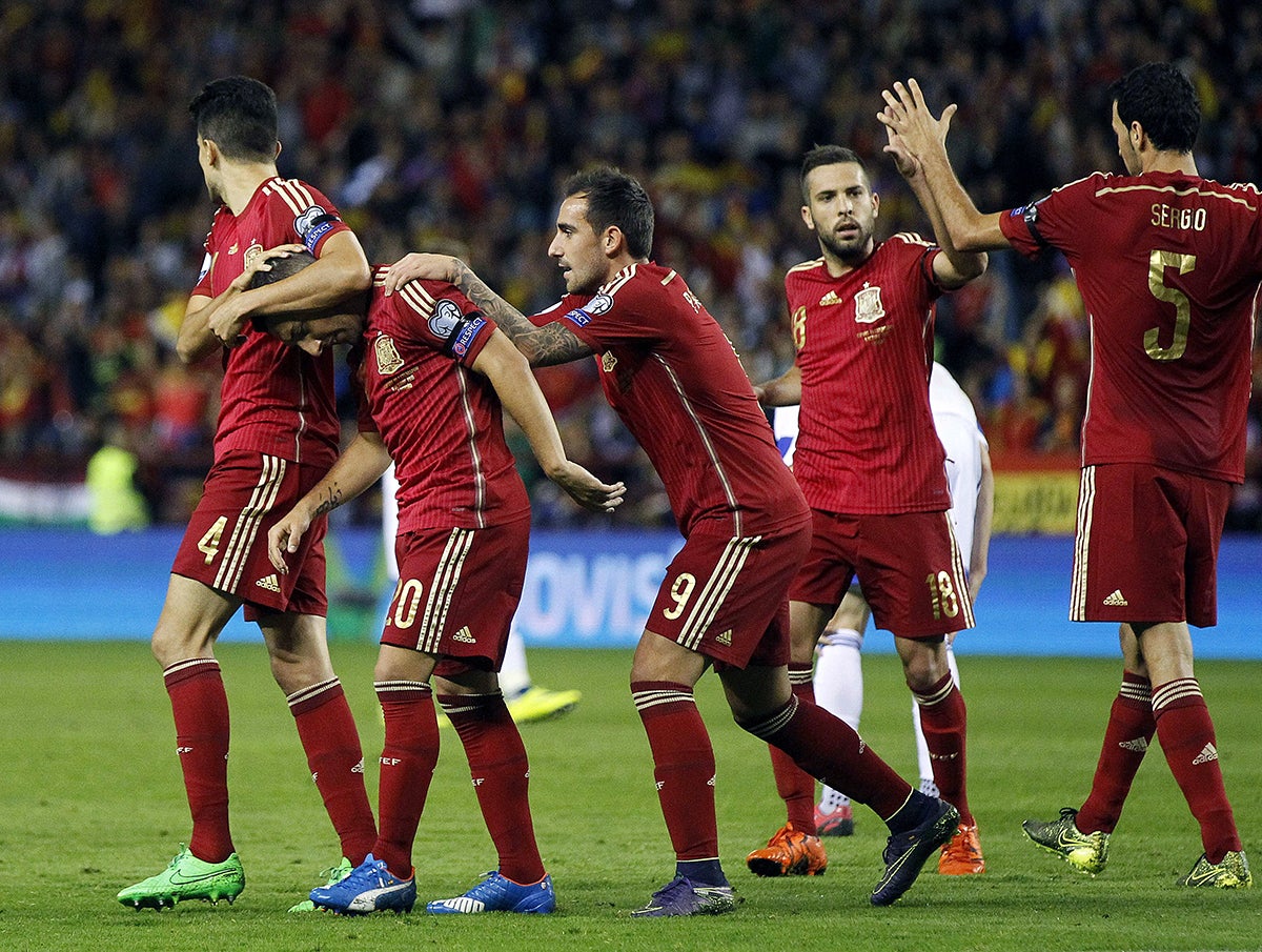 España vence a Luxemburo y se clasifica para la Eurocopa España vence a Luxemburo y se clasifica para la Eurocopa