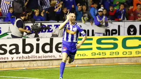 Toquero celebra su gol contra el Osasuna Toquero celebra su gol contra el Osasuna