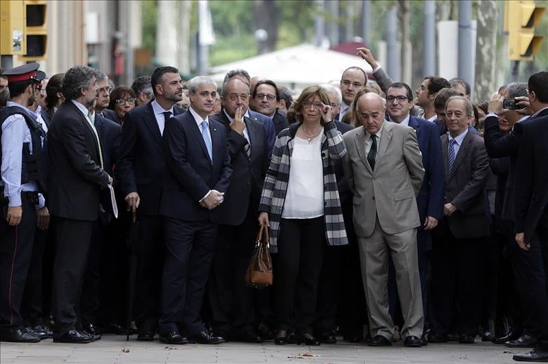 El CGPJ ampara a los jueces catalanes ante el "intolerable" ataque a su independencia El CGPJ ampara a los jueces catalanes ante el "intolerable" ataque a su independencia