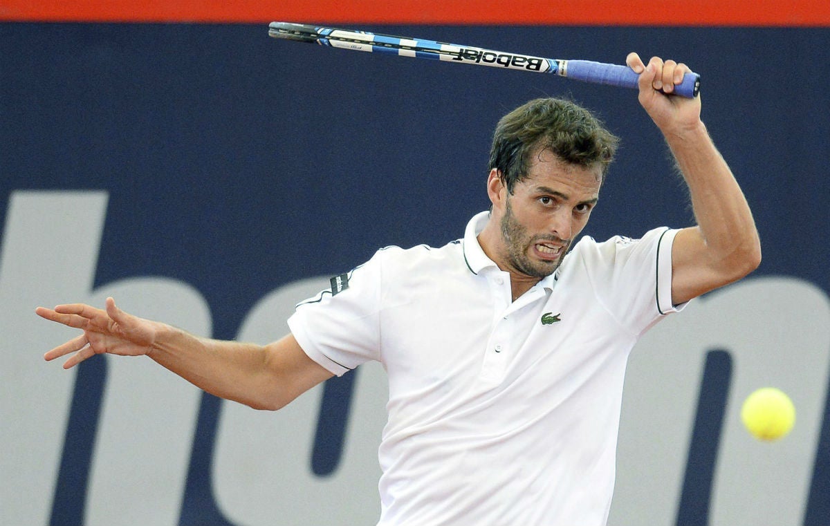 Albert Ramos rompe todos los pronósticos y derrota a Federer en Shanghái Albert Ramos rompe todos los pronósticos y derrota a Federer en Shanghái