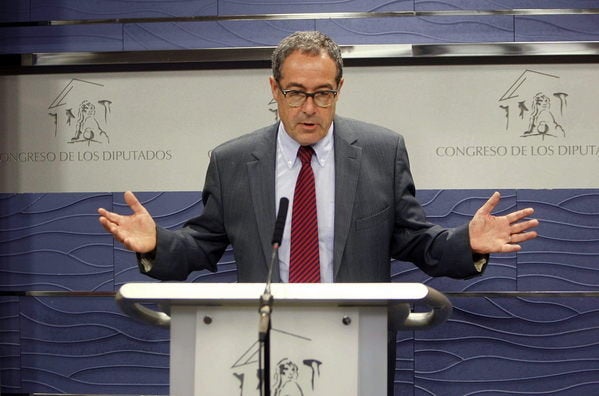 Pere Macías, número dos de CDC en el Congreso, abandona la política nacional Pere Macías, número dos de CDC en el Congreso, abandona la política nacional