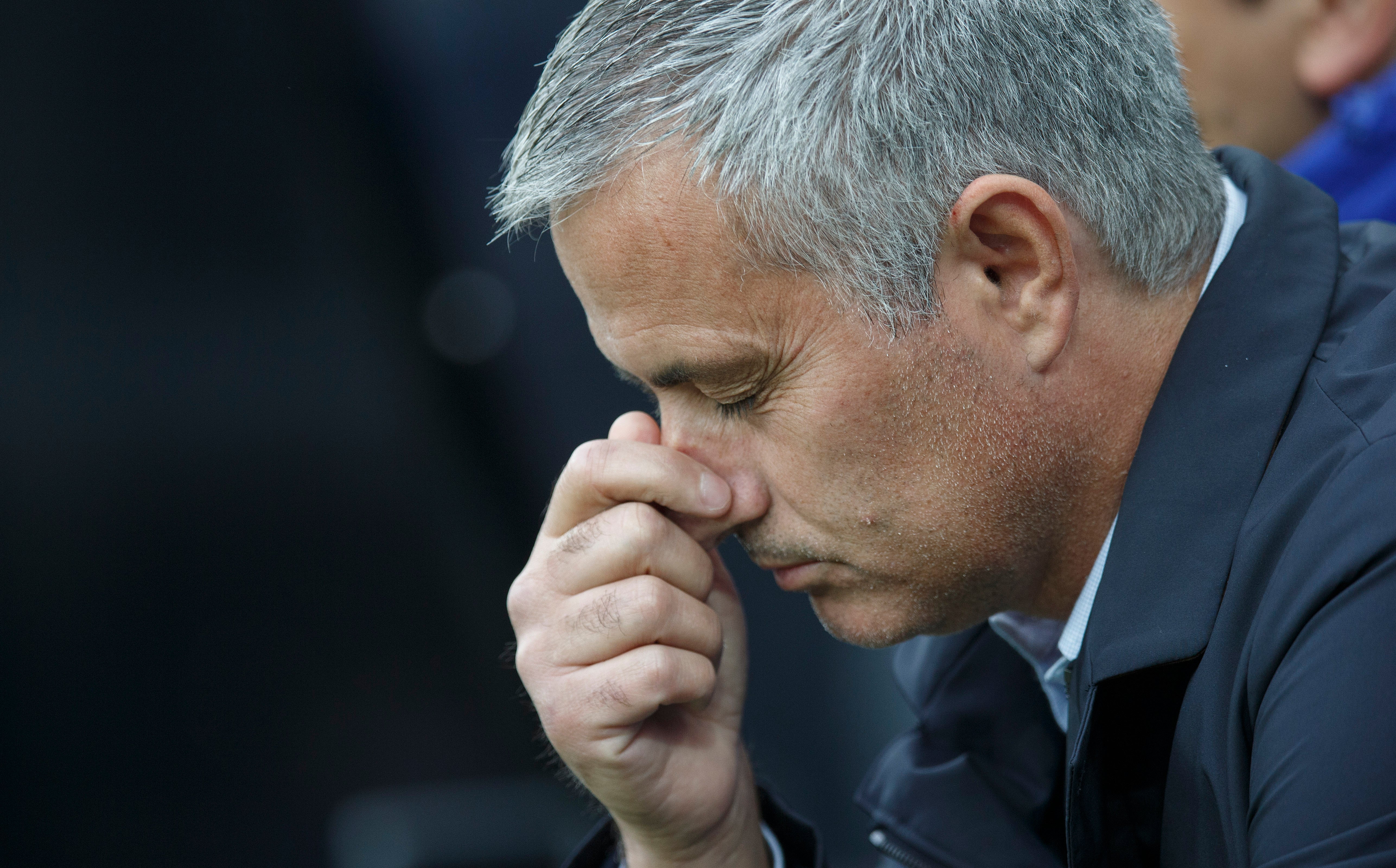 Mourinho, sancionado un partido y multado por criticar a la Federación Inglesa Mourinho, sancionado un partido y multado por criticar a la Federación Inglesa