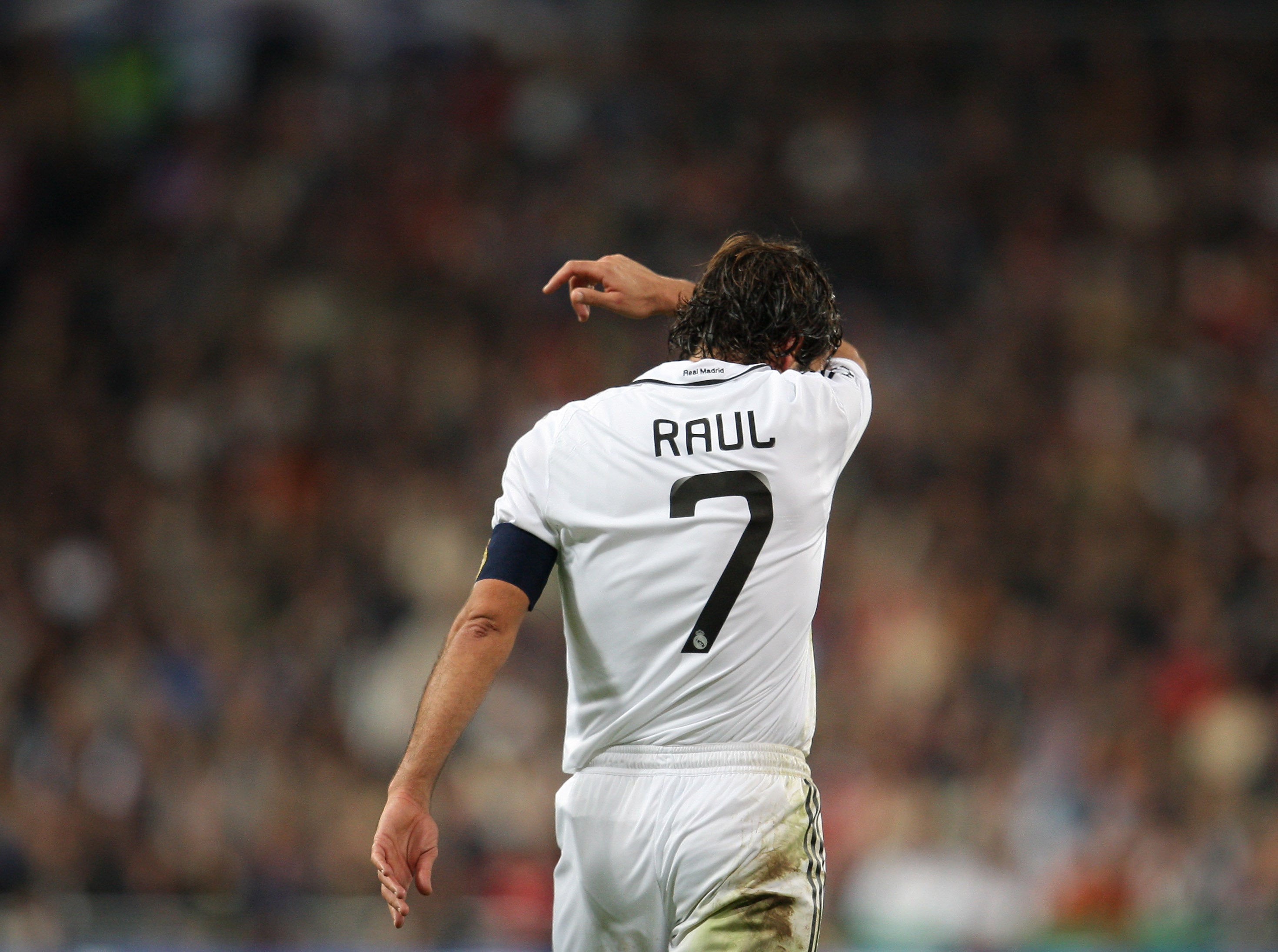Félix José Casillas: Raúl anuncia su retirada Félix José Casillas: Raúl anuncia su retirada