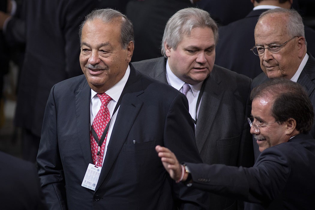 Carlos Slim lanza una OPA por el 100% de FCC Carlos Slim lanza una OPA por el 100% de FCC