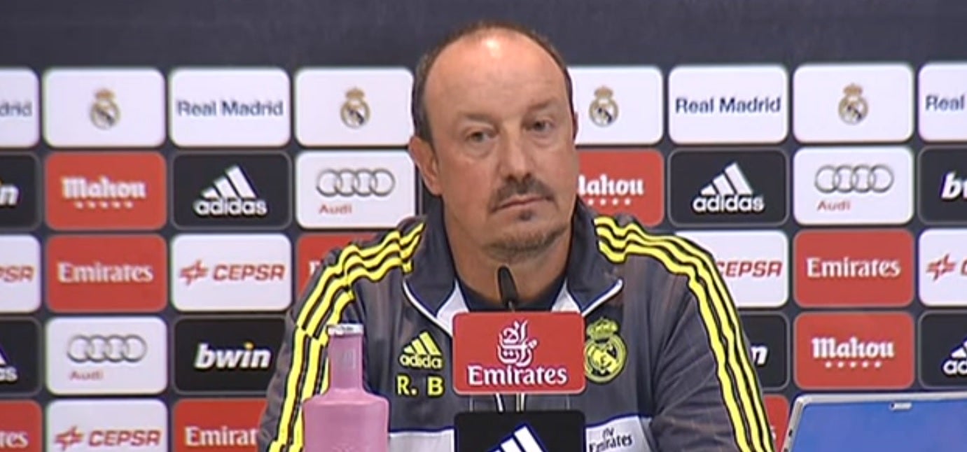 Rafa Benítez cree que "se crean polémicas para desestabilizar al Real Madrid" Rafa Benítez cree que "se crean polémicas para desestabilizar al Real Madrid"