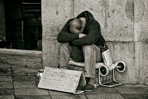 Cáritas: “priman más los intereses económicos que las personas” Cáritas: “priman más los intereses económicos que las personas”