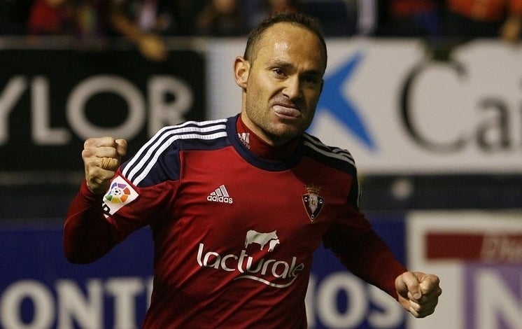 Osasuna se mantiene como líder de la Liga Adelante tras ganar al Albacete Osasuna se mantiene como líder de la Liga Adelante tras ganar al Albacete