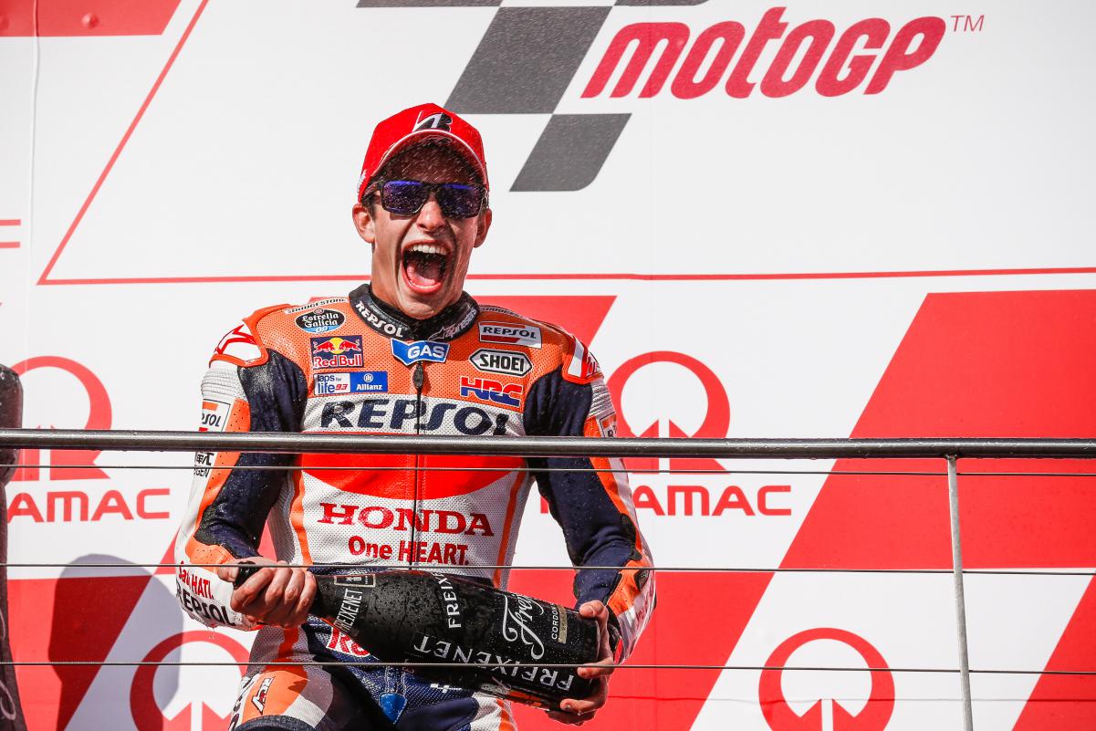 Marc Márquez, en Twitter: "¡Gracias por el apoyo que me estáis dando!" Marc Márquez, en Twitter: "¡Gracias por el apoyo que me estáis dando!"