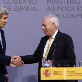 Margallo y Kerry, en la rueda de prensa que han ofrecido en el Palacio de Santa Cruz