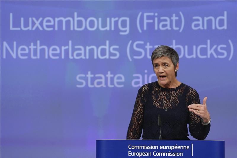 La CE exige a Fiat y Starbucks devolver hasta 30 millones por acuerdos fiscales La CE exige a Fiat y Starbucks devolver hasta 30 millones por acuerdos fiscales