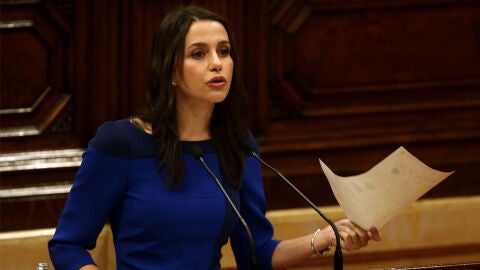 In&eacute;s Arrimadas en el Parlament