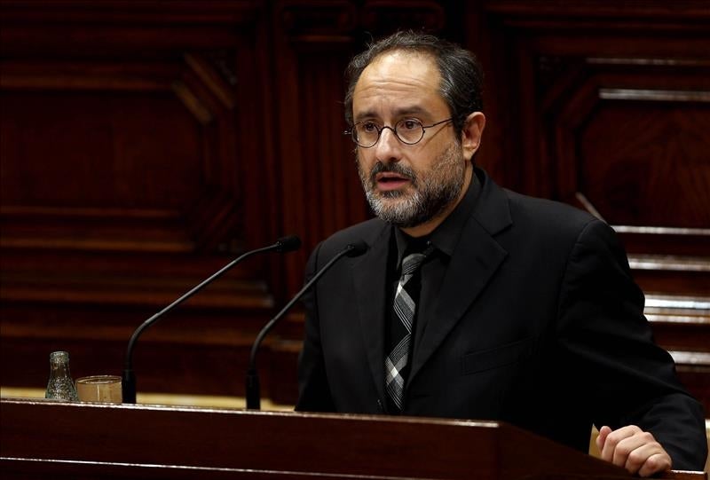 Baños dará marcha atrás en su dimisión en el Parlament si la CUP se lo pide Baños dará marcha atrás en su dimisión en el Parlament si la CUP se lo pide