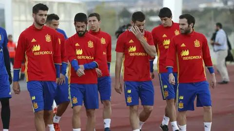 Los jugadores de la Selección finalizan el entrenamiento en la Ciudad Deportiva de las Rozas Los jugadores de la Selección finalizan el entrenamiento en la Ciudad Deportiva de las Rozas