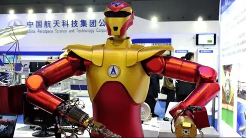 El robot periodista Kuaibi Xiaoxi El robot periodista Kuaibi Xiaoxi